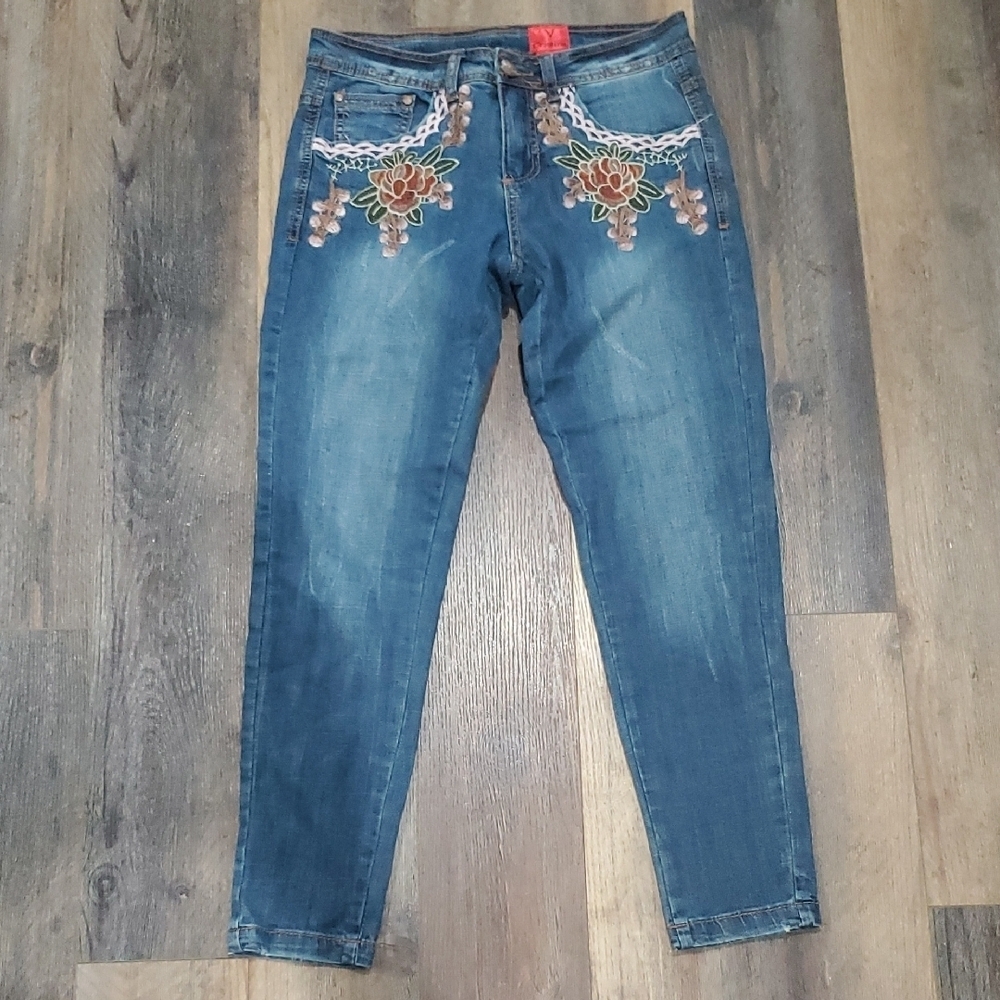 V Cristina Blue Skinny Jeans with Floral Embroidery